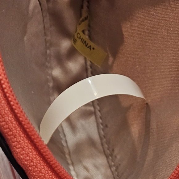 Coach Coral  Zebra Print Round Keyring/Coin Purse - Picture 8 of 13